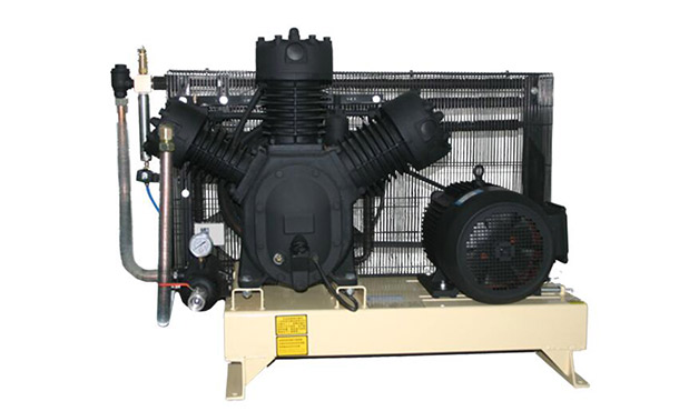 中高壓系列螺桿空壓機02